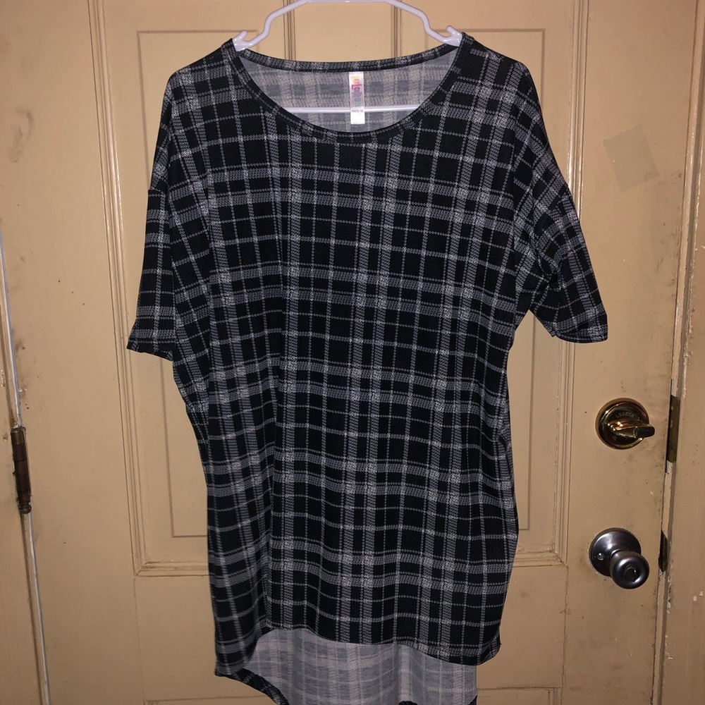 XS Irma Black and White Plaid Irma